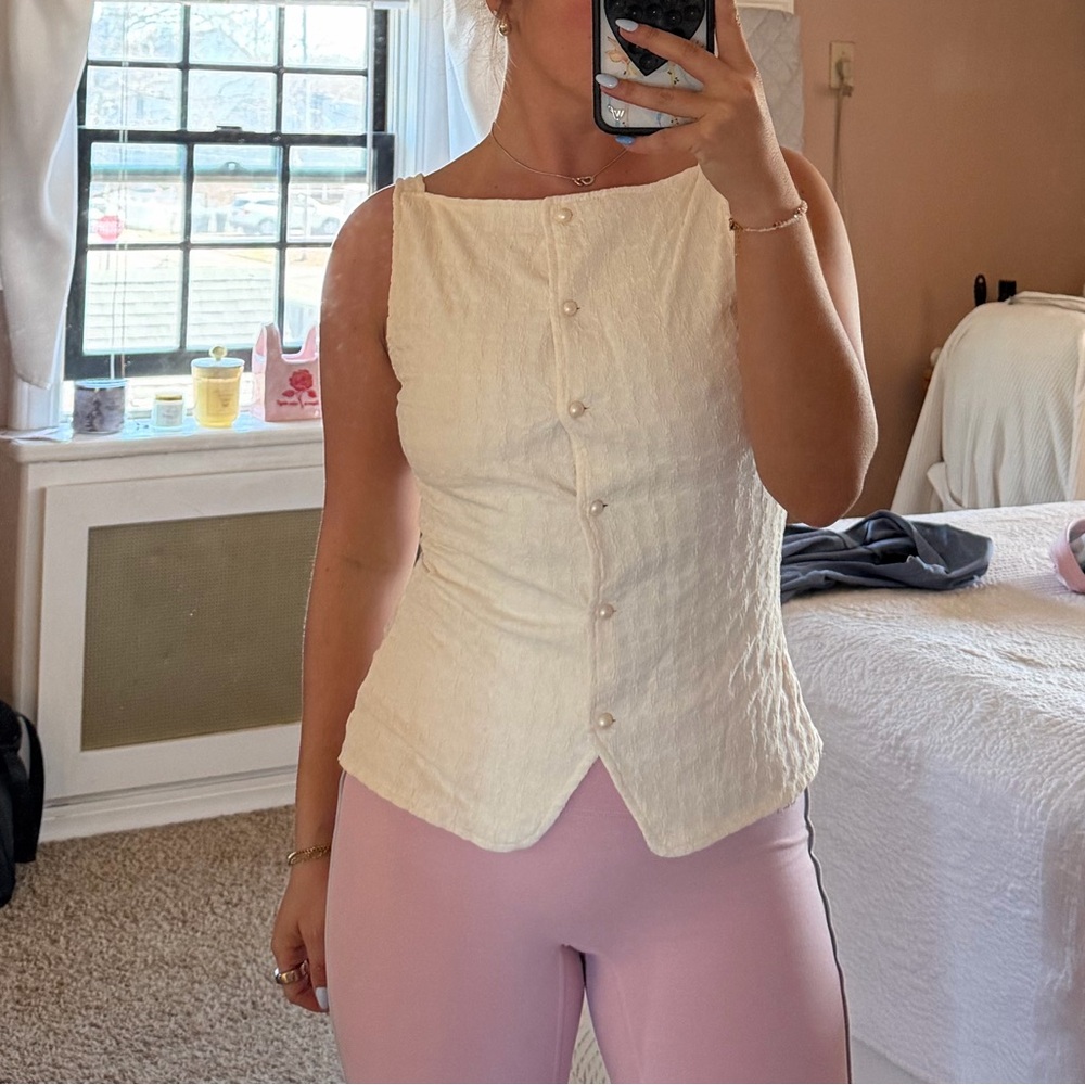 Pearl Button Top - Picture 4 of 5